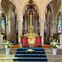 Cérémonie d'Église à personnaliser 3