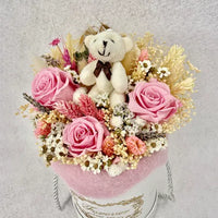 Une FLOWER BOX en cadeau de naissance, ou cadeau d'anniversaire, une idée originale et durable, un charmant cadeau pour la famille.